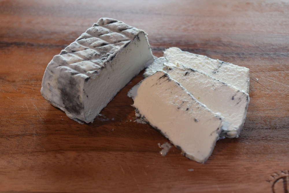 【ネロカプラ】ヤギさんのミルクで作るシェーブルチーズ
