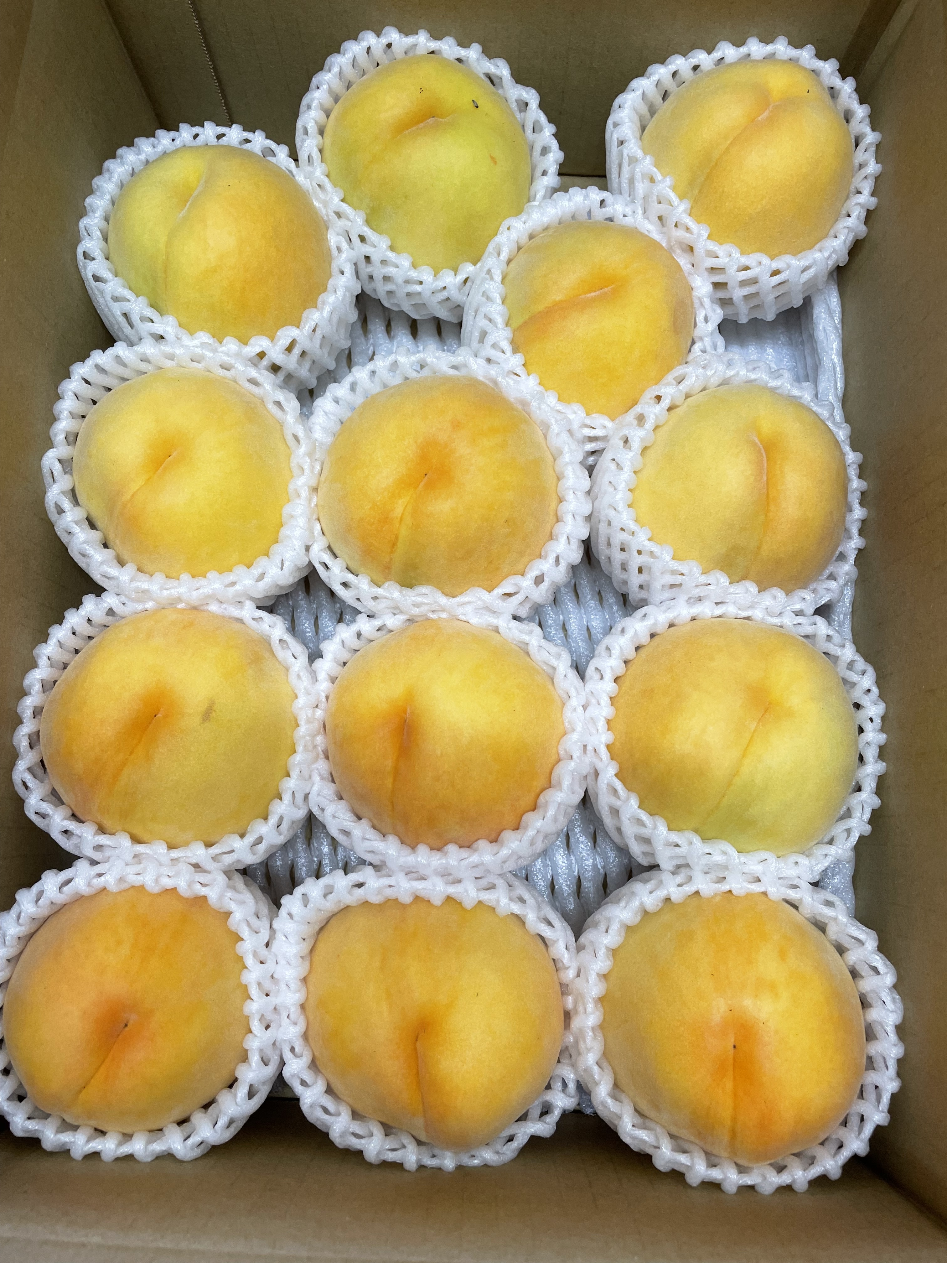 早い者勝ち!秘味黄金 小玉3kg箱満杯詰め 3kg箱満杯詰め