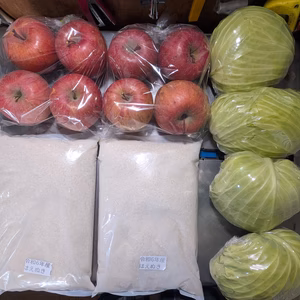 キャベツ、お米、リンゴ