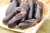 お漬物に最適ですよ☆小ナスのセット！　(送料込み：約500gを1-8袋)