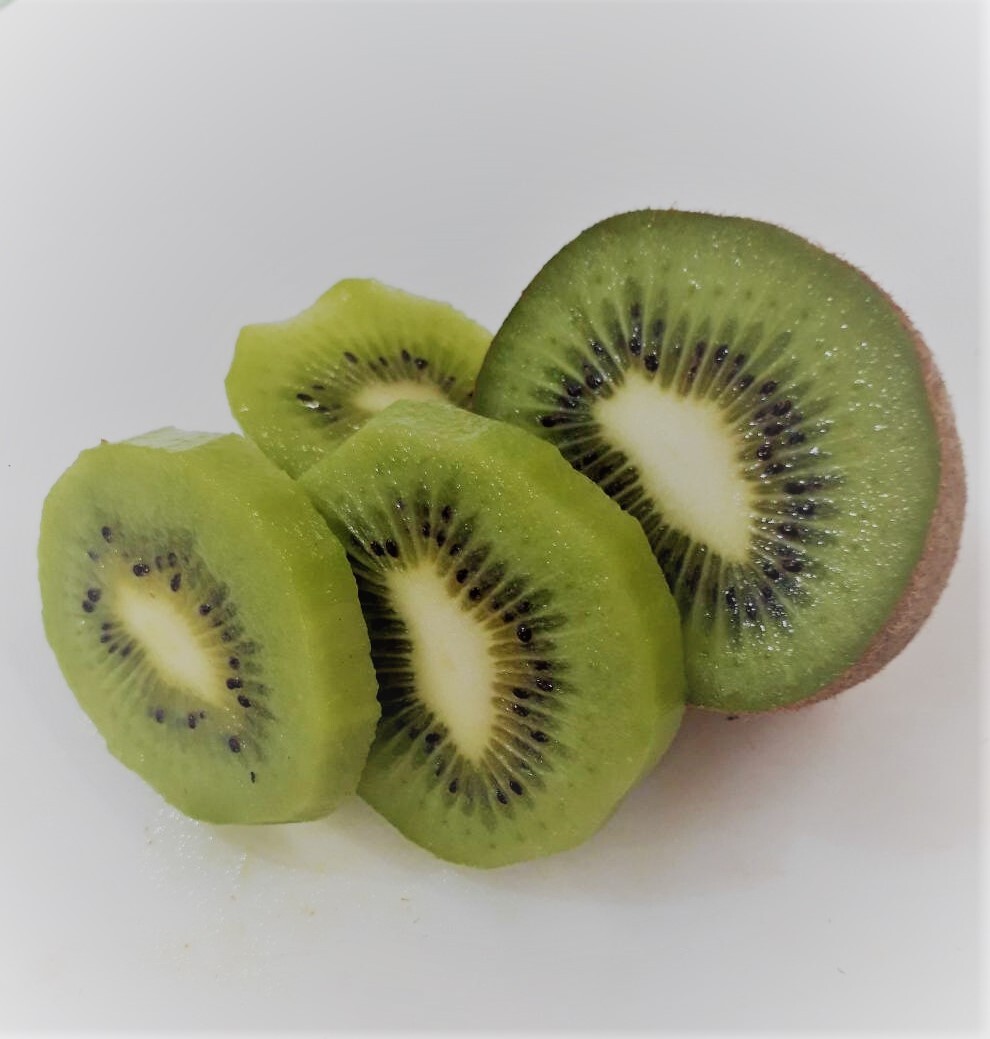 送料無料 柳フルーツ園 訳ありキウイフルーツ 農家漁師から産地直送の通販 ポケットマルシェ