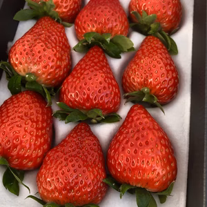 超大粒★完熟いちご