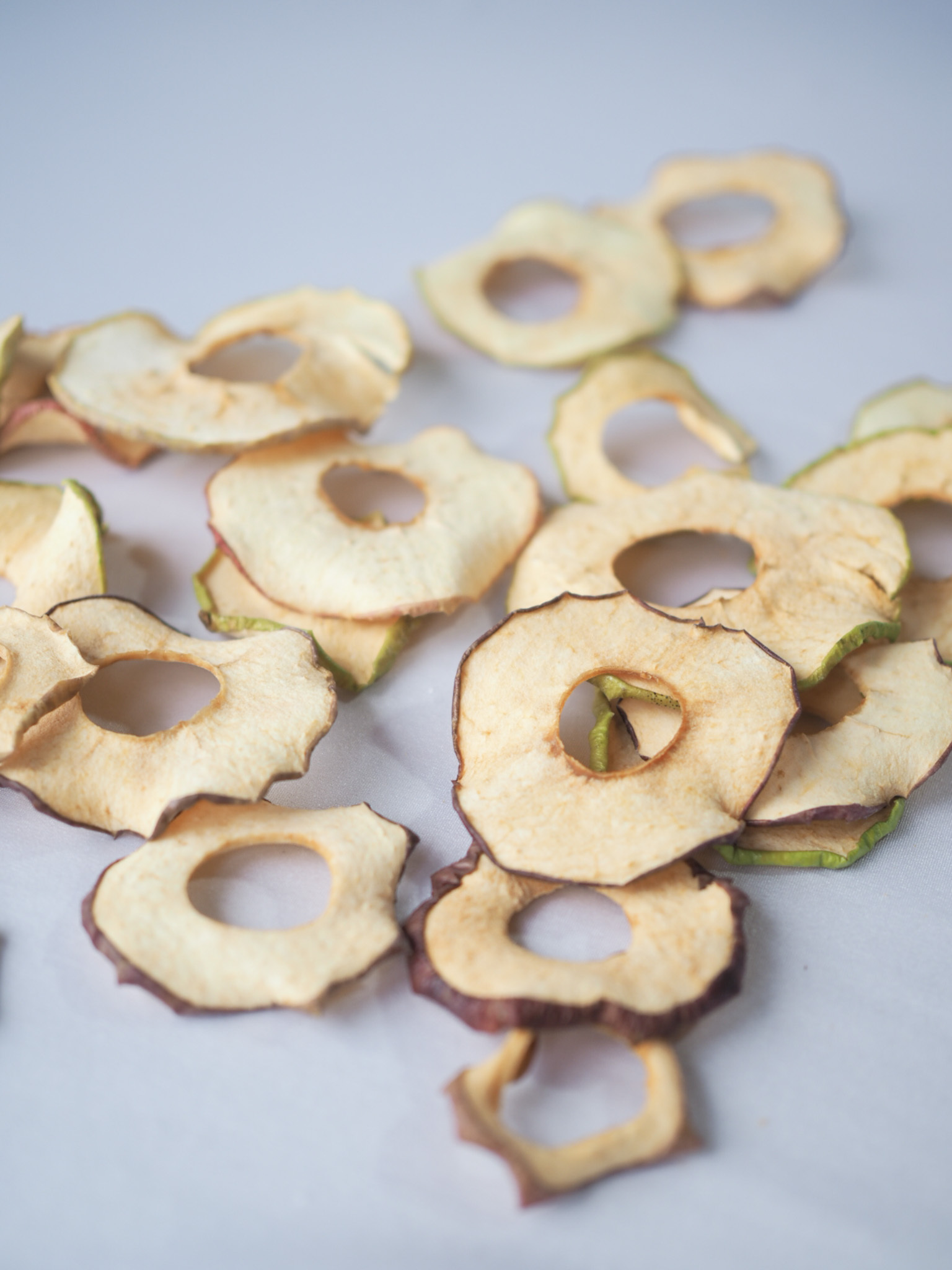 パリパリ食感のドライりんご(ネオニコ系農薬不使用/特別栽培認証りんご使用) 小袋 24袋(1袋おまけつき)