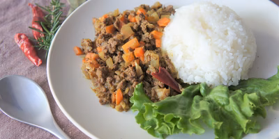 フライパンひとつで初めてのおうちジビエ料理！ ハーブやスパイスを使って、簡単に美味しくできるレシピ。