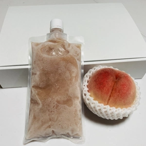 【完熟桃100％桃ピューレ（無加糖）】　１㎏（250ｇ×4パック）