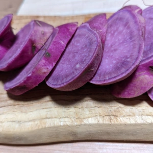 【5キロ】　訳アリ！むらさき芋！　市場には出回らない色鮮やかな紫芋