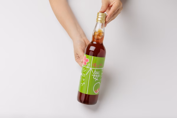 梅シロップ  4倍希釈時25%うめ果汁入り飲料 （550ml×1本）