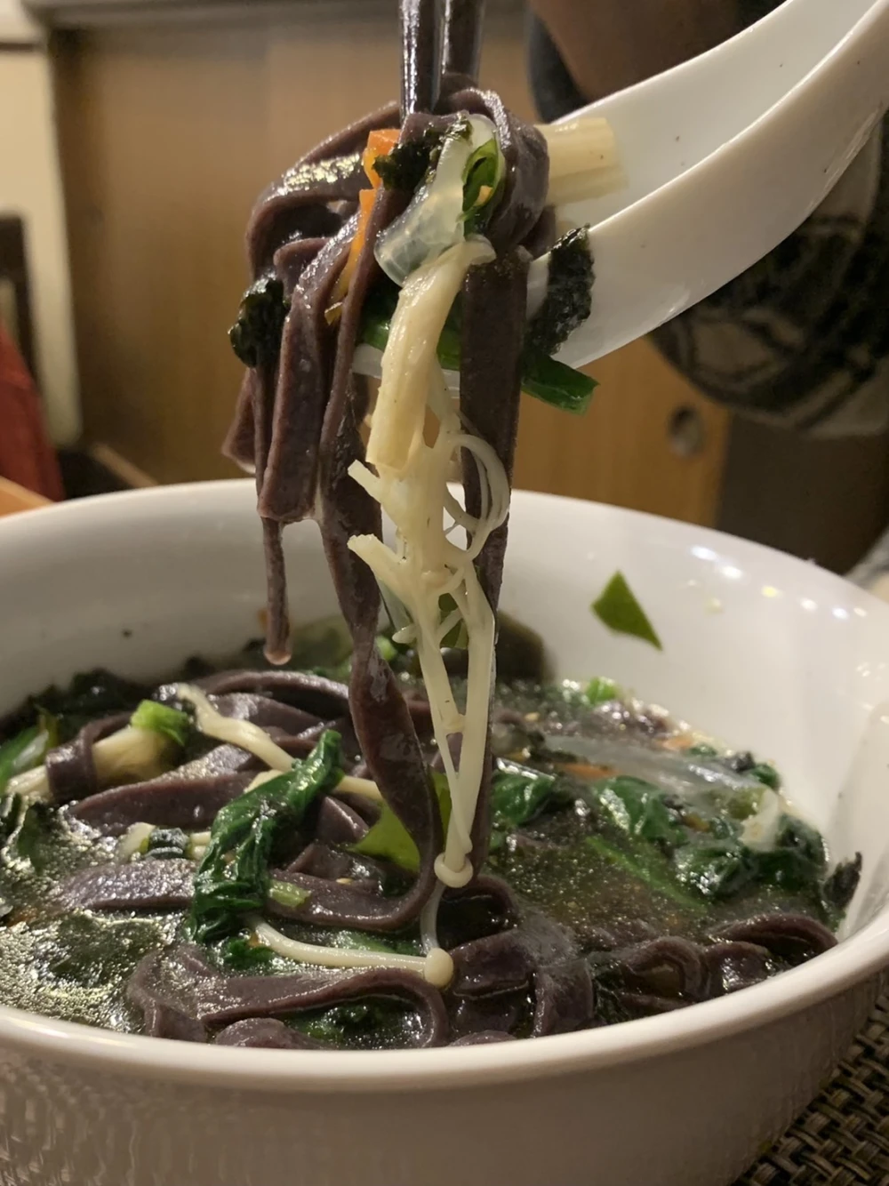 ★徳用14袋★古代米"誉"の極太生米麺（麺太7mm容量100g）