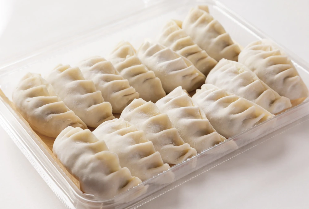 竹内農場のキャベツが香る冷凍餃子 十勝で40年以上愛される老舗「錦華園」の味