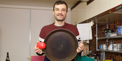 これが本当のパエリアだヨ！スペイン人社員が家庭のレシピを再現してみた