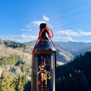 お酒好きのための甘くない梅酒「治三郎」720ml 辛口梅酒　25度