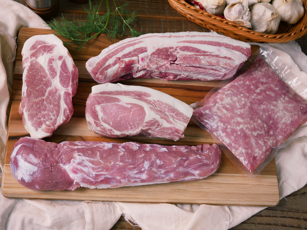[冷凍]純デュロック種「やまの華豚」精肉お任せセット 放牧純デュロック豚肉 1kg