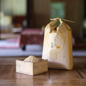 農薬不使用こしひかり(玄米)　じろえむ米