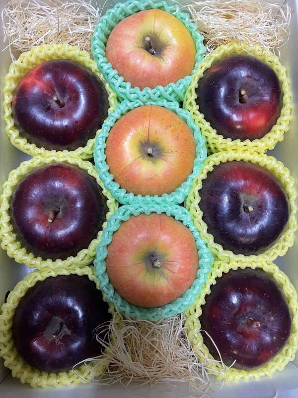 【ギフト用】中玉蜜入りりんご こうみつ＋ムーンルージュ◡̈