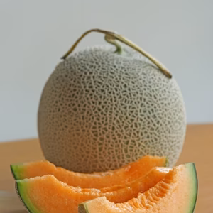 ☆赤肉メロン☆1箱5〜6玉入【北海道産】８月上旬発送