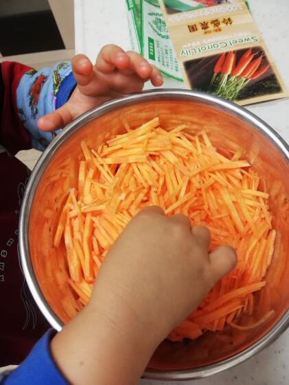 濃厚にんじんジュース The Carrot 180ml 3本 農家漁師から産地直送の通販 ポケットマルシェ