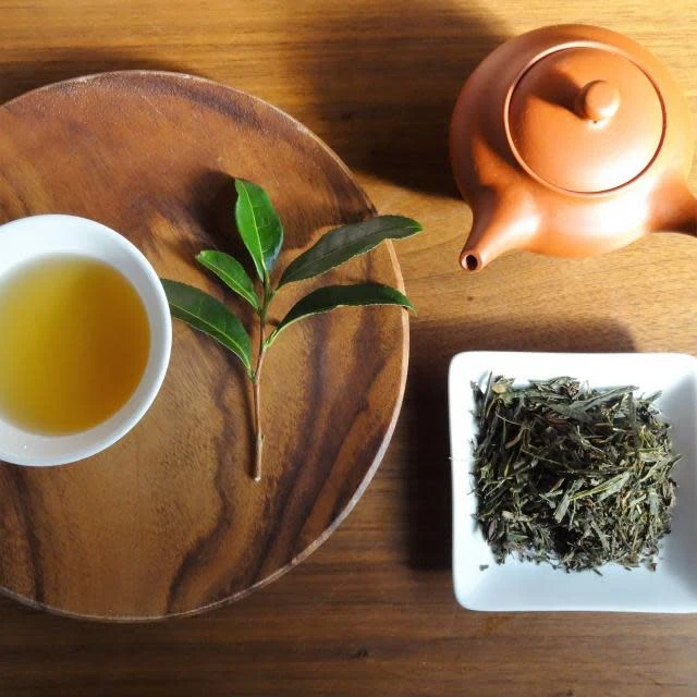 おまけ付♡上質茶葉を浅炒り・手炒りほうじ茶琥珀（185g)農薬不使用お茶