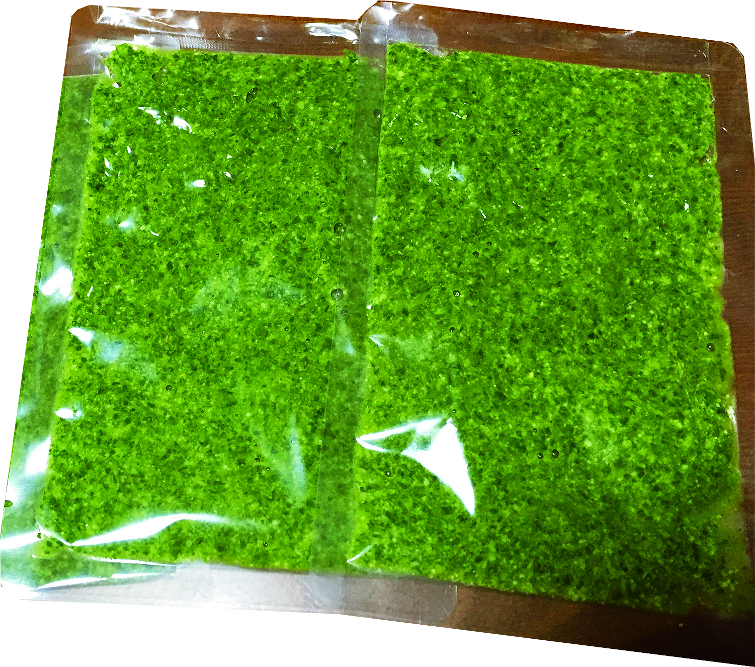 バジルソース瓶と詰替用ﾊﾟｯｸをつけたお得なｾｯﾄです 農家漁師から産地直送の通販 ポケットマルシェ