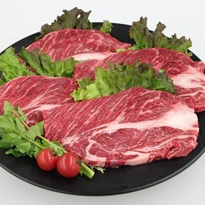 国分牛 肩ロースステーキ200g×４枚 合計800g