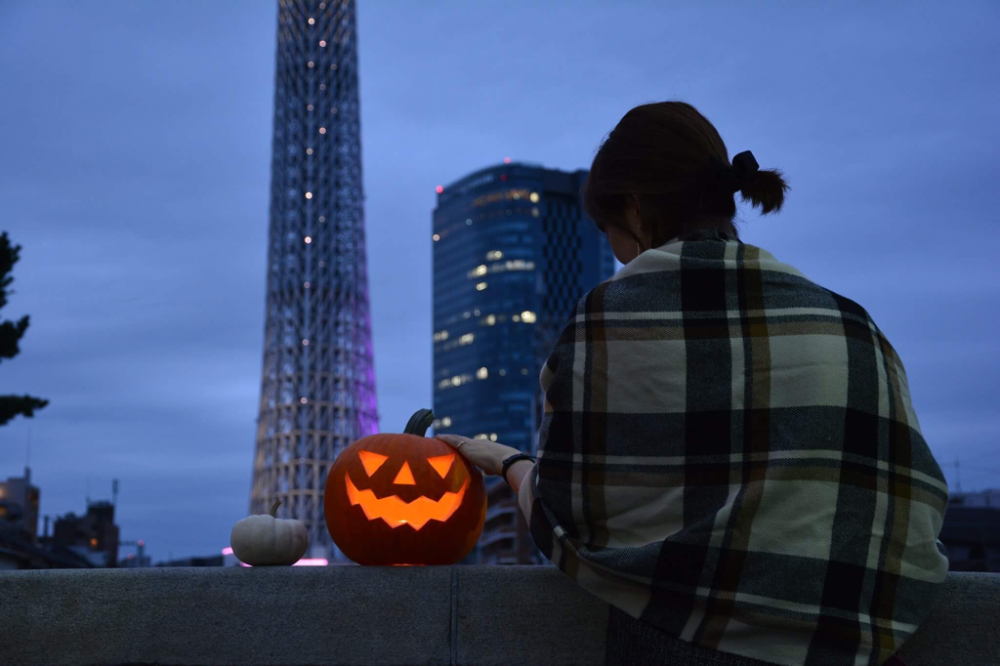 ハロウィンかぼちゃで ジャック オ ランタン の作り方 農家漁師直送のポケットマルシェ