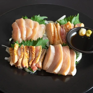 鹿児島の定番 鶏刺し★大摩桜食べ比べ4種/さしみ醤油（冷凍）