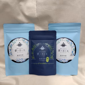 「葉と日と火」釜炒茶TBと釜炒冷茶