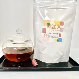 八女茶で作った和紅茶　　　