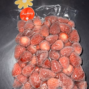 　水耕栽培　冷凍いちご　8kg ヘタなし！ お中元　贈り物　