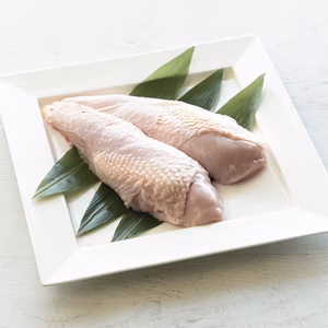 【しっとりジューシー！】久米島赤鶏ムネ肉1キロ