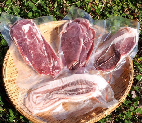 【年内最終！】猪バラ肉入り「ぼたん鍋」セット