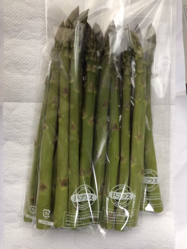 安曇野・加志屋のグリーンアスパラＬ　鮮度保持袋小分け７５０ｇ（２５～３０本程度