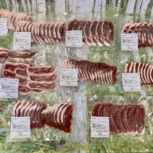 寒い日の焼肉に！子イノシシ肉厚切りセット８種1kg