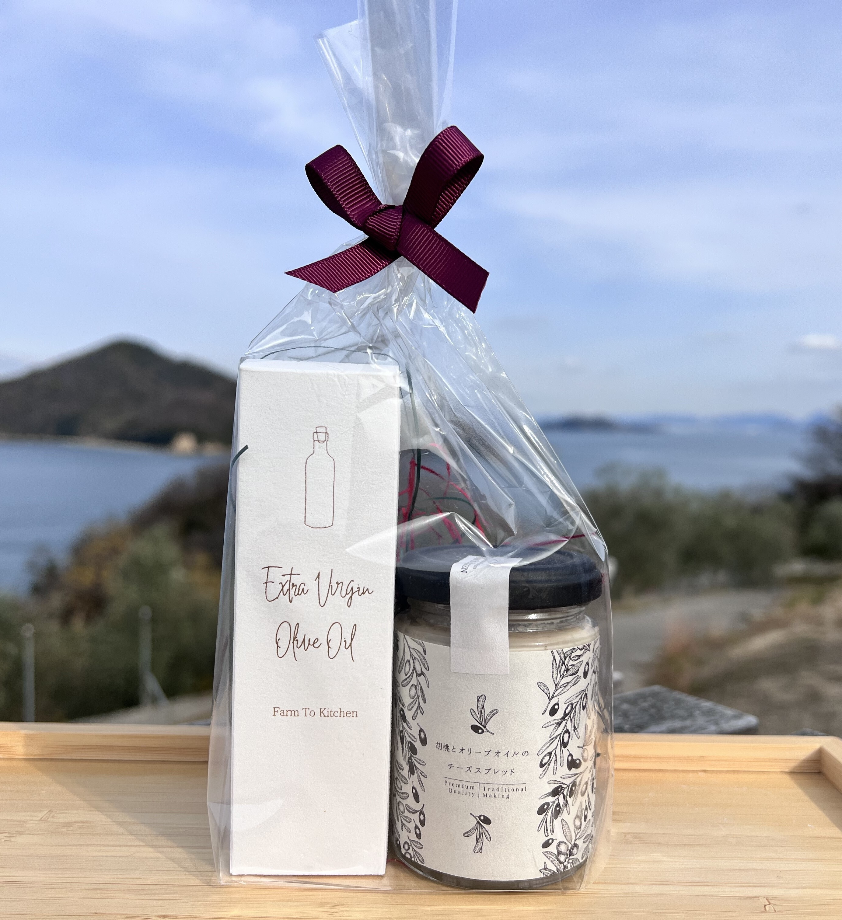 香川県三豊市｜荘内半島オリーブ農園｜真鍋貴臣さんの生産者