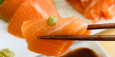 【スタッフ注目の新着商品4/12】ファン待望✨初物❗深浦サーモン🐟や、贈り物に◎なハート❤ステーキなど