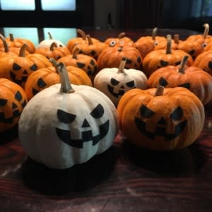 Monsieur J ムッシュジー さんでハロウィンパーティー 農家漁師直送のポケットマルシェ
