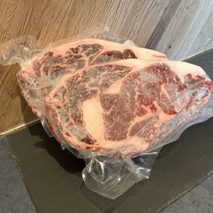 国分牛・厚切りリブロースステーキ 500g