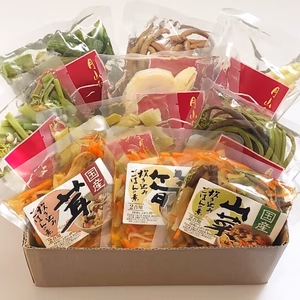 山形県産 美味しい山菜の水煮7品・炊き込みご飯の素3品詰合せです。