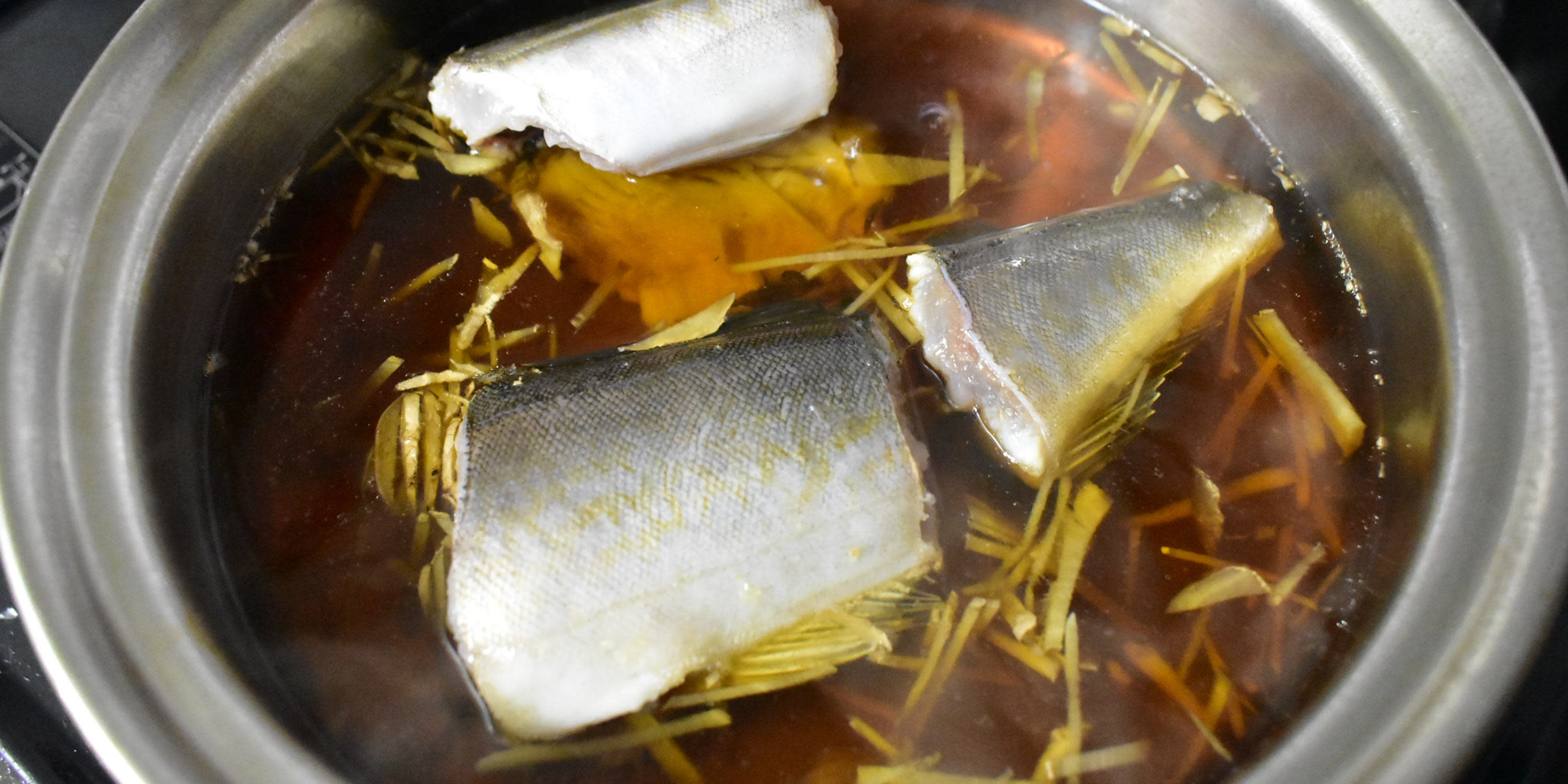 お魚料理入門編 焼 煮 飯 汁 4つの基本のお魚レシピ 農家漁師から産地直送の通販 ポケットマルシェ