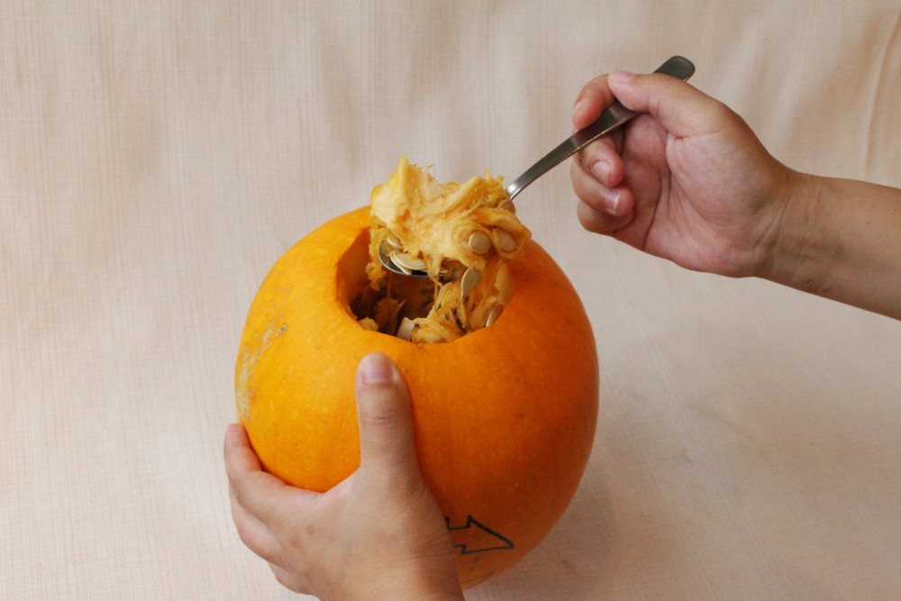ハロウィンかぼちゃで ジャック オ ランタン の作り方 農家漁師直送のポケットマルシェ