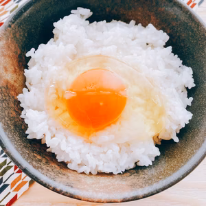 常温便　国産鶏種「もみじ」たまご　27個（割れ保障3個で30個入り）