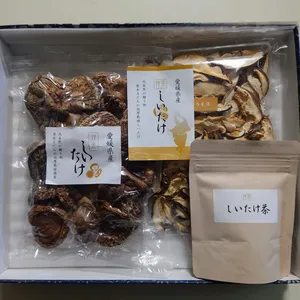 現役宮司が栽培　自然への感謝を込めた原木乾燥椎茸セット（原形、スライス、粉末）