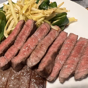 ☆赤身好きさん絶対食べて☆単品:【黒毛和牛オオモモステーキ】1パック:約150g