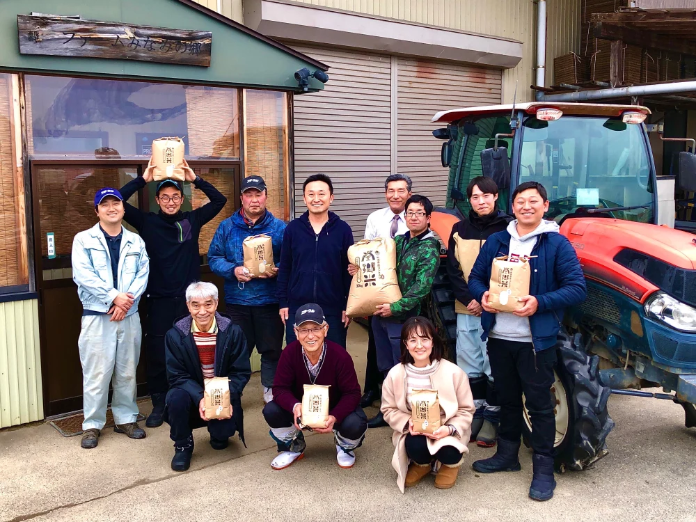 【お試し価格♪】特別栽培米！パックごはん 新潟県五泉産ｺｼﾋｶﾘ100%