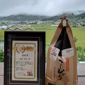 米食味鑑定士が育てた“雪の米(コシヒカリ玄米)5kg”味.香り最高!