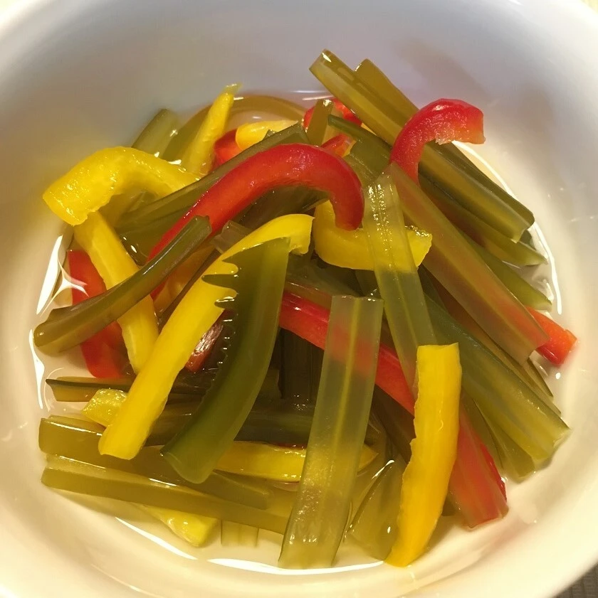 新物コリコリとした食感の茎わかめ500ｇ×5パック
