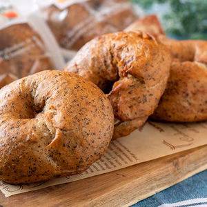 【まとめ買い】無加水・紅茶仕立てのベーグル　6個セット