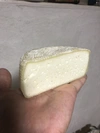 新鮮ヤギミルク100%！　自慢のヤギのカチョッタ・チーズ