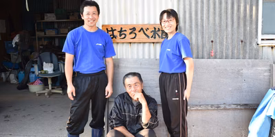 商売下手オヤジが育てる極上の安楽島カキ。はちろべ水産・中村一家に会ってきた！