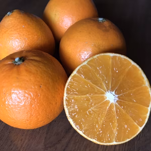 【農薬不使用】ゼリーのような食感マドンナ　