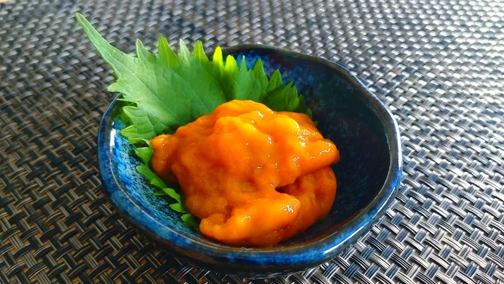 【津軽海峡産塩うに】あつあつご飯や酒のあてに❗60g×2本〜